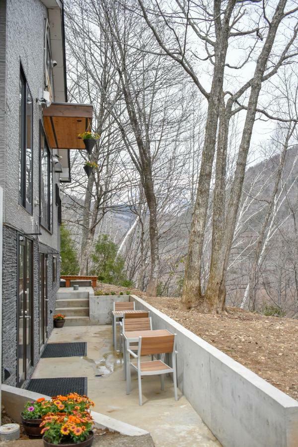 Penke Panke Lodge And Apartments Hakuba Eksteriør bilde